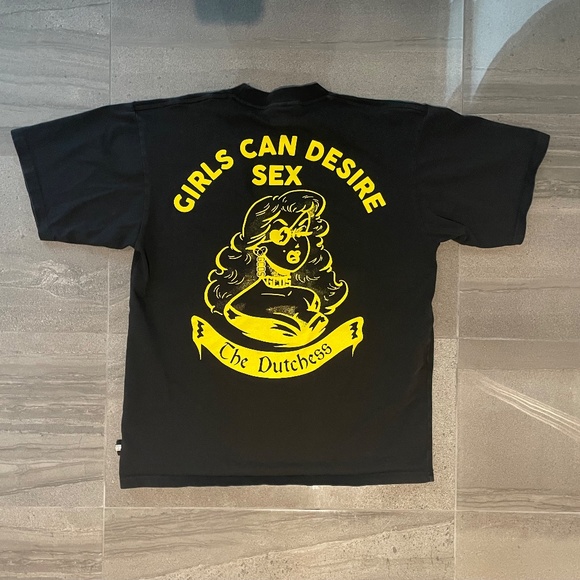 GCDS graphic tee - black sz Large - Picture 8 of 8